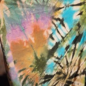 SOLD Tolani Collection Wide Wing Blouse